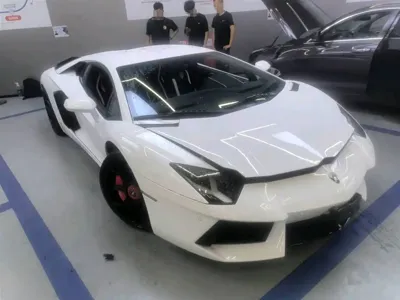 Lamborghini Aventador 2013, 28000 км, за 1780000 CNY