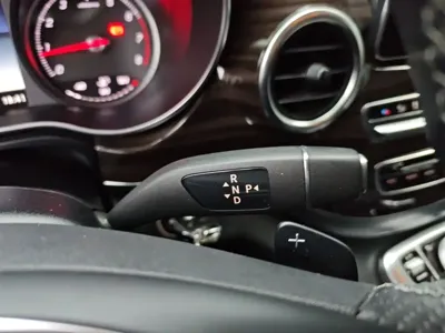 Mercedes-Benz V-Class 2019, 63900 км, за 153200 CNY - фото 15