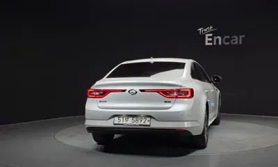 Renault-KoreaSamsung SM6 2019, 176687 км, за 5000000 KRW