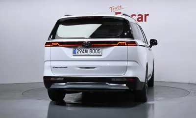 Kia Canival 2021, 110257 км, за 22000000 KRW