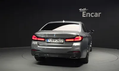 BMW 5-Series 2023, 22207 км, за 54900000 KRW - фото 4