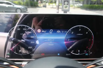 Mercedes-Benz S-Class 2022, 56700 км, за 89500000 KRW - фото 8