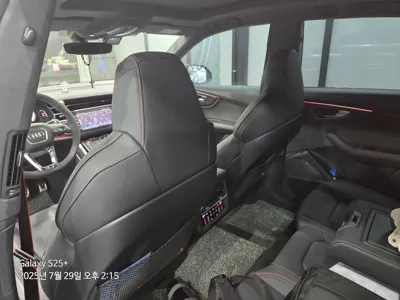 Audi RSQ8 2025, 15000 км, за 156670000 KRW - фото 9