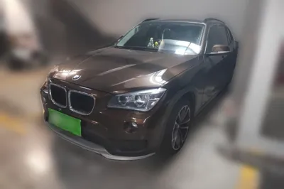 BMW X1 · 2015 год