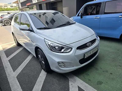 Hyundai Accent 2018, 83061 км, за 7190000 KRW - фото 2