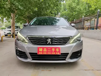 Peugeot 308 2018, 102000 км, за 25800 CNY