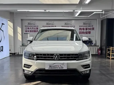 Volkswagen Tiguan L 2020, 90000 км, за 89800 CNY