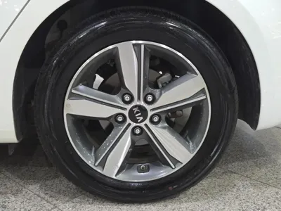 Kia K3 2018, 43949 км, за 8900000 KRW - фото 20