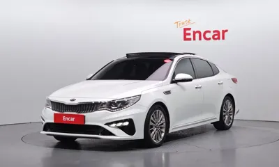 Kia K5 · 2019 год