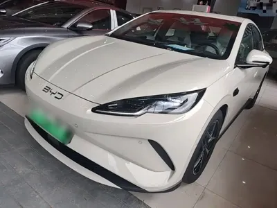 BYD 海豹06 2025, 4800 км, за 101600 CNY