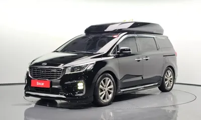 Kia Canival · 2020 год