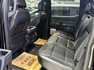 Ford F-150 Raptor 2023, 53000 км, за 538000 CNY - фото 8
