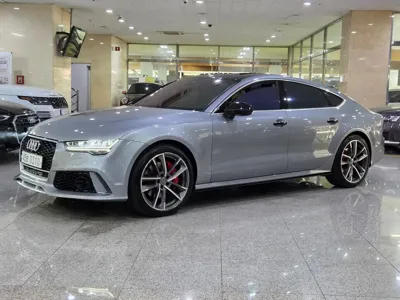 Audi A7 · 2016 год