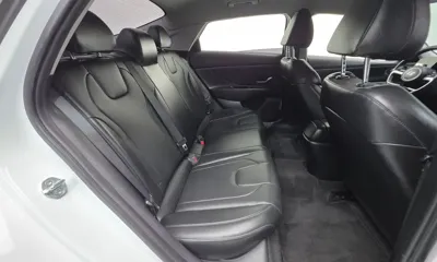 Hyundai Avante 2021, 53414 км, за 15000000 KRW - фото 20