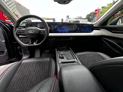 Ford Mondeo 2023, 39200 км, за 78400 CNY - фото 7