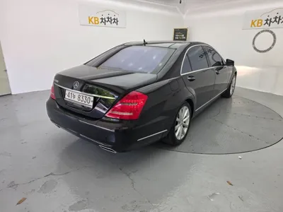 Mercedes-Benz S-Class 2010, 86000 км, за 19800000 KRW