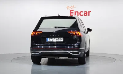 Volkswagen Tiguan 2023, 95172 км, за 33990000 KRW