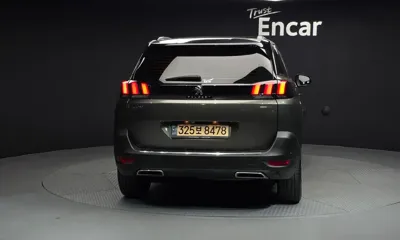 Peugeot 5008 2021, 160948 км, за 13500000 KRW
