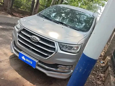 JAC Refine Refine M4 · 2017 год