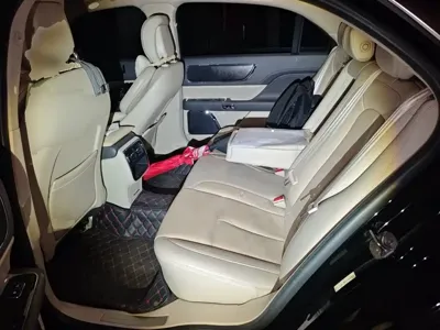 Lincoln Continental 2018, 120399 км, за 71100 CNY - фото 18