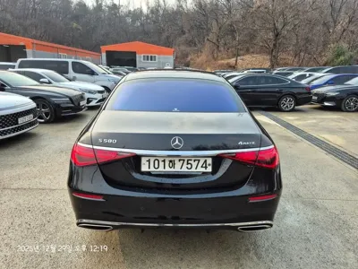 Mercedes-Benz S-Class 2022, 125000 км, за 99990000 KRW