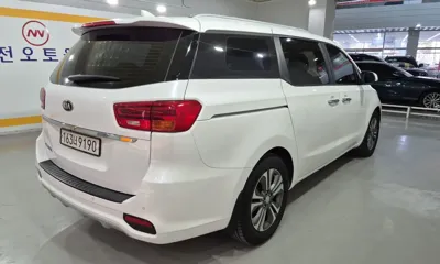 Kia Canival 2020, 136593 км, за 12900000 KRW - фото 5