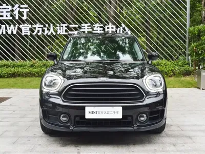 MINI Mini Countryman 2020, 87000 км, за 79000 CNY