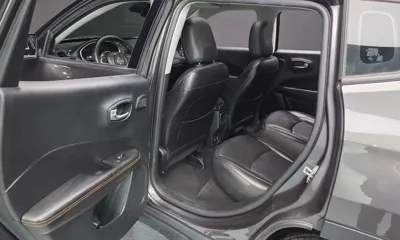 Jeep Compass 2019, 81327 км, за 10900000 KRW - фото 12
