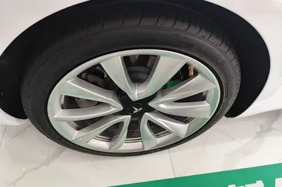 Tesla Model 3 2019, 75800 км, за 109535.68 CNY - фото 11