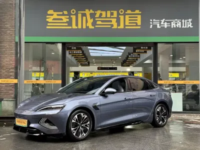 BYD Seal · 2023 год