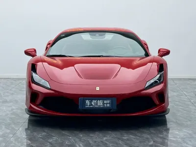 Ferrari F8 2022, 4000 км, за 2788000 CNY