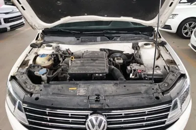 Volkswagen Lavida 2015, 71200 км, за 36688.64 CNY - фото 30