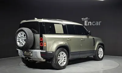 Land Rover Defender 2022, 97873 км, за 60900000 KRW - фото 2