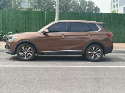 Zhonghua V7 2018, 103800 км, за 18800 CNY