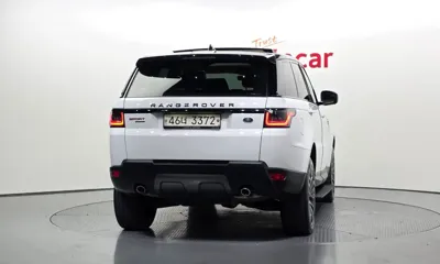 Land Rover Range Rover Sport 2017, 126940 км, за 24700000 KRW