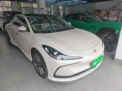 IM IM L6 2024, 35100 км, за 147400 CNY