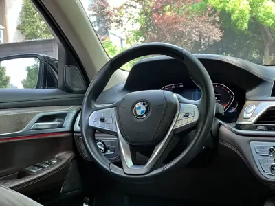 BMW 7 Series 2021, 60000 км, за 338000 CNY - фото 13