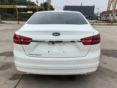 Ford Escort 2015, 100000 км, за 19800 CNY - фото 6