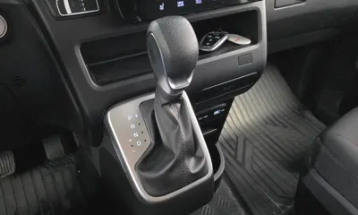 Hyundai Staria 2022, 25881 км, за 24990000 KRW - фото 9