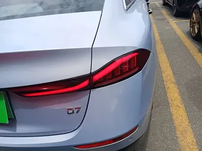 Roewe D7 2024, 11000 км, за 88200 CNY - фото 8