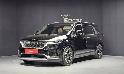 Kia Canival · 2021 год