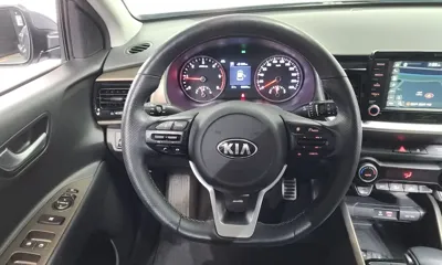 Kia Stonic 2019, 60854 км, за 12300000 KRW - фото 14