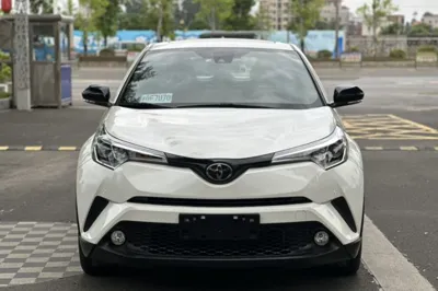 Toyota C-HR 2020, 61200 км, за 80771.77 CNY