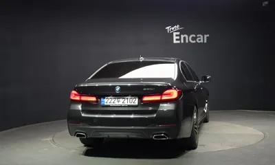 BMW 5-Series 2023, 14792 км, за 44000000 KRW