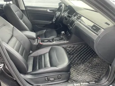 Volkswagen Passat 2017, 86000 км, за 48000 CNY - фото 10
