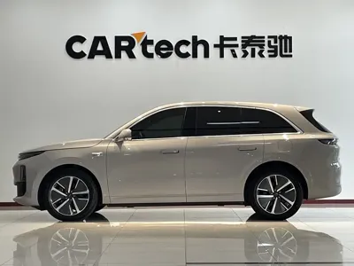 Li Auto Li L6 2024, 90000 км, за 158000 CNY
