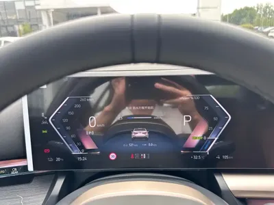 BMW i5 0, 100 км, за 276000 CNY - фото 5