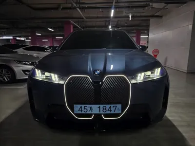 BMW iX · 2026 год