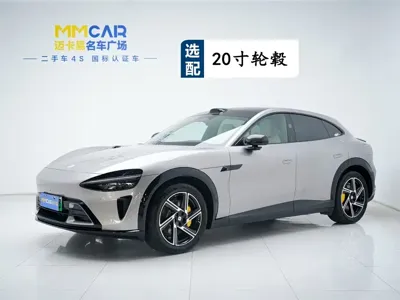 Xiaomi 小米YU7 · 2025 год