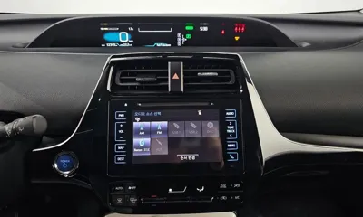 Toyota Prius 2017, 52349 км, за 17900000 KRW - фото 13